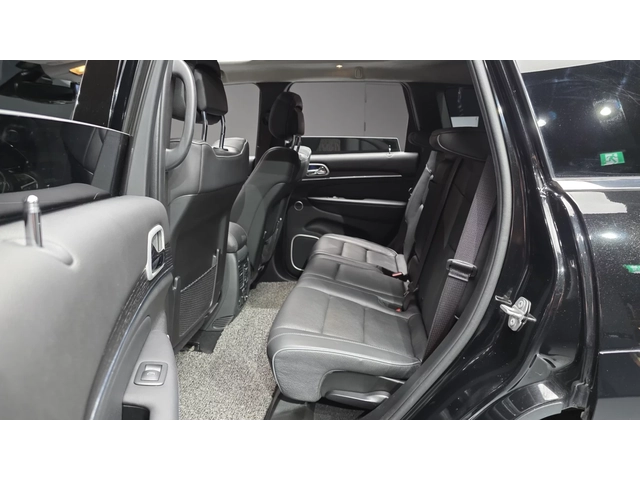 Jeep Grand cherokee 2019* SUMMIT* HARMAN* PANO* ОБДУХ* FULL* КРАЙНА ЦЕ - автомобили, коли, обяви за нови и употребявани 14