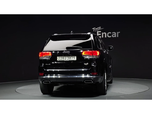 Jeep Grand cherokee 2019* SUMMIT* HARMAN* PANO* ОБДУХ* FULL* КРАЙНА ЦЕ - автомобили, коли, обяви за нови и употребявани 3