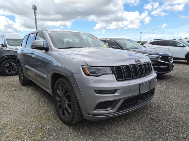 Jeep Grand cherokee HIGH ALTITUDE 4X4 * 5.7 HEMI * CARFAX * ОБДУХВАНЕ - автомобили, коли, обяви за нови и употребявани 1