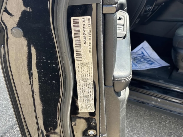 Jeep Grand cherokee Laredo * CARFAX * АВТО КРЕДИТ * - автомобили, коли, обяви за нови и употребявани 14