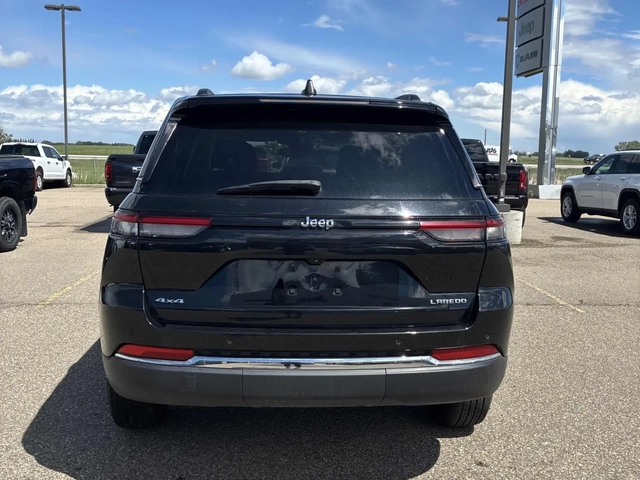 Jeep Grand cherokee Laredo * CARFAX * АВТО КРЕДИТ * - автомобили, коли, обяви за нови и употребявани 4