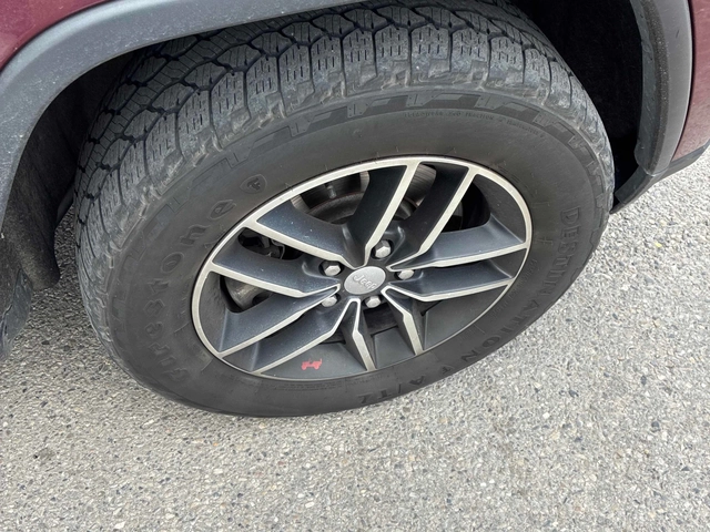 Jeep Grand cherokee Trailhawk/5.7/AWD - автомобили, коли, обяви за нови и употребявани 7