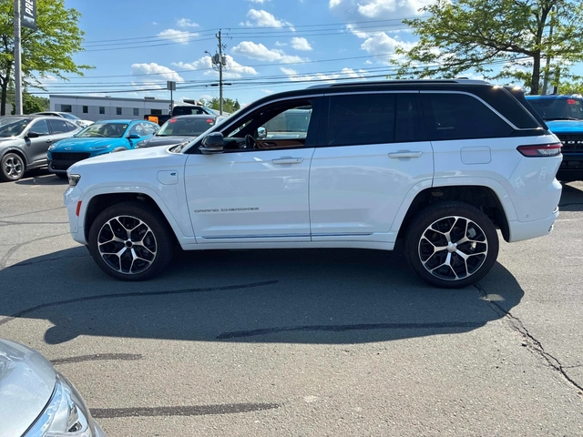 Jeep Grand cherokee 4XE / CARFAX - автомобили, коли, обяви за нови и употребявани 4