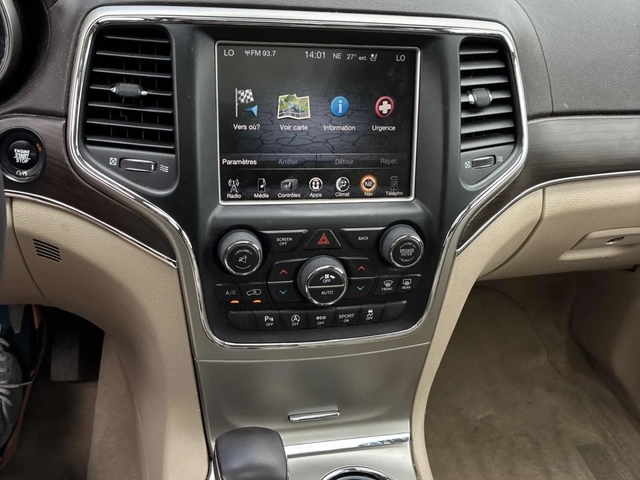 Jeep Grand cherokee Overland * CARFAX * АВТО КРЕДИТ * - автомобили, коли, обяви за нови и употребявани 10