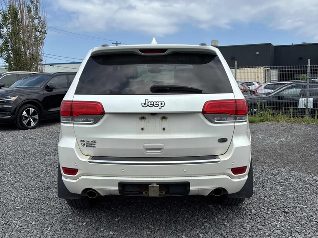 Jeep Grand cherokee Overland * CARFAX * АВТО КРЕДИТ * - автомобили, коли, обяви за нови и употребявани 4