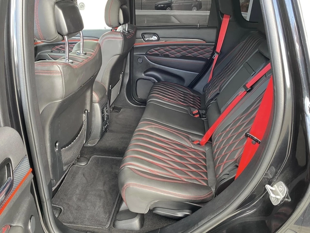 Jeep Grand cherokee 6.4 SRT - автомобили, коли, обяви за нови и употребявани 14