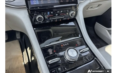 Jeep Grand cherokee 2023 Jeep Grand Cherokee OVERLAND - автомобили, коли, обяви за нови и употребявани 8