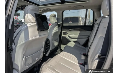 Jeep Grand cherokee 2023 Jeep Grand Cherokee OVERLAND - автомобили, коли, обяви за нови и употребявани 9