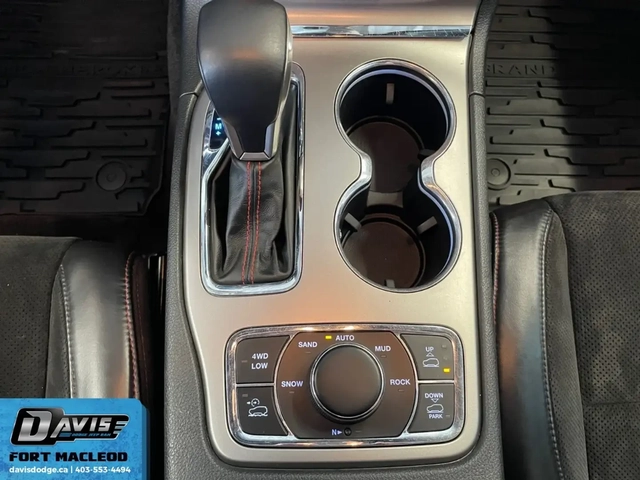 Jeep Grand cherokee - автомобили, коли, обяви за нови и употребявани 16