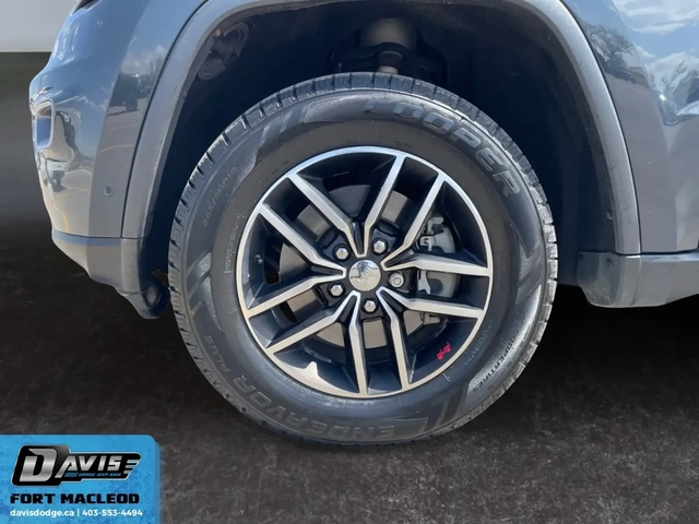 Jeep Grand cherokee - автомобили, коли, обяви за нови и употребявани 5