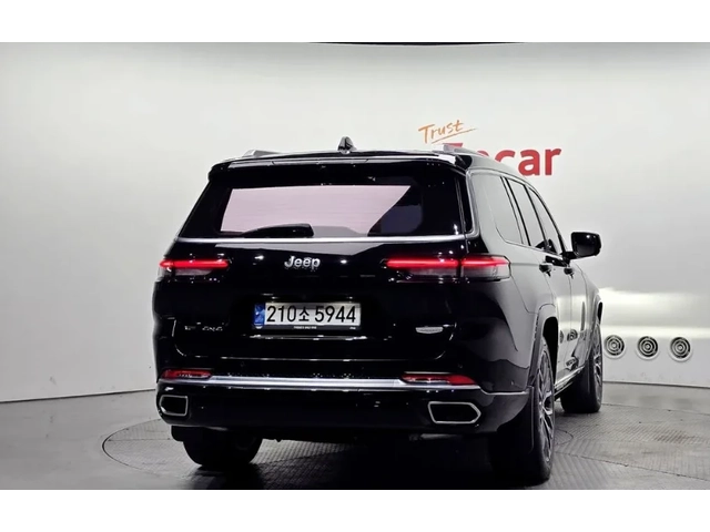 Jeep Grand Cherokee SUMMIT | RESERVE | FULL - автомобили, коли, обяви за нови и употребявани 3
