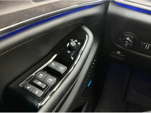 Jeep Grand Cherokee OVERLAND | ХЕД ЪП | ПОДГРЕВИ* ОБДУХВАНЕ | 360 - автомобили, коли, обяви за нови и употребявани 14
