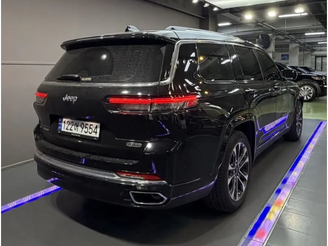 Jeep Grand Cherokee OVERLAND | ХЕД ЪП | ПОДГРЕВИ* ОБДУХВАНЕ | 360 - автомобили, коли, обяви за нови и употребявани 3