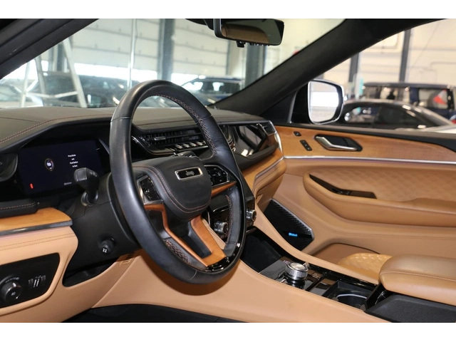 Jeep Grand Cherokee SUMMIT 4X4 5.7L HEMI - NIGHTVISION| MASSAGE| NAVI - автомобили, коли, обяви за нови и употребявани 2