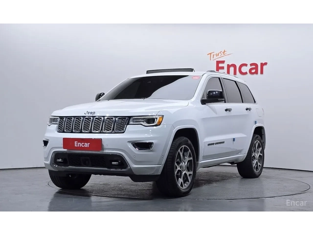 Jeep Grand cherokee 3.6 OVERLAND / ОБДУХ / DISTRONIC / PANO / ВЪЗДУХ - автомобили, коли, обяви за нови и употребявани 0
