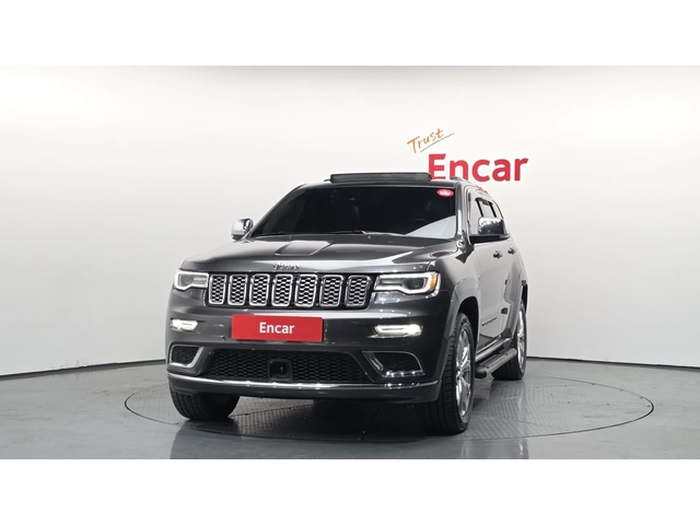 Jeep Grand cherokee 2020* 8ZF* SUMMIT* ОБДУХ* HARMAN* DISTRONIK* КРАЙН - автомобили, коли, обяви за нови и употребявани 1