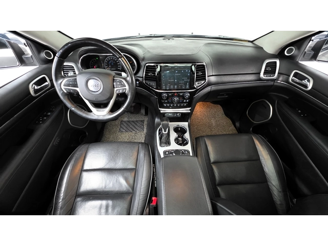 Jeep Grand cherokee 2020* 8ZF* SUMMIT* ОБДУХ* HARMAN* DISTRONIK* КРАЙН - автомобили, коли, обяви за нови и употребявани 5