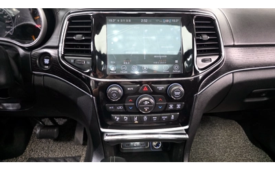 Jeep Grand cherokee 2020* 8ZF* SUMMIT* ОБДУХ* HARMAN* DISTRONIK* КРАЙН - автомобили, коли, обяви за нови и употребявани 8