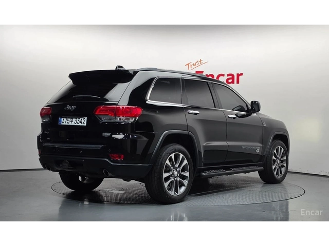 Jeep Grand cherokee 3.6* V6* 8ZF* ПОДГРЕВ* ОБДУХВАНЕ* КАМЕРА* МЪРТВА* - автомобили, коли, обяви за нови и употребявани 1