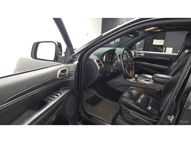 Jeep Grand cherokee LIMITED* 3.6* ПОДГРЕВ* ОБДУХВАНЕ* КАМЕРА* ШИБИДАХ* - автомобили, коли, обяви за нови и употребявани 7