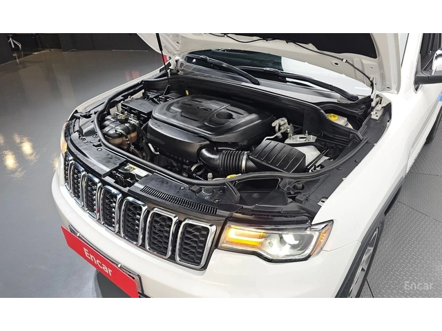 Jeep Grand cherokee 3.6* V6* 8ZF* ПОДГРЕВ* ОБДУХВАНЕ* КАМЕРА* КЕЙЛЕС* - автомобили, коли, обяви за нови и употребявани 16