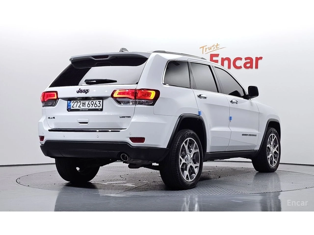 Jeep Grand cherokee 3.6* V6* 8ZF* ПОДГРЕВ* ОБДУХВАНЕ* КАМЕРА* КЕЙЛЕС* - автомобили, коли, обяви за нови и употребявани 1
