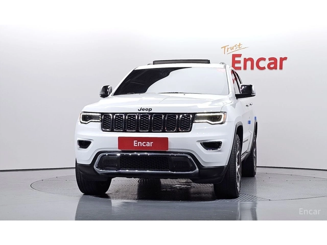 Jeep Grand cherokee 3.6* V6* 8ZF* ПОДГРЕВ* ОБДУХВАНЕ* КАМЕРА* КЕЙЛЕС* - автомобили, коли, обяви за нови и употребявани 2
