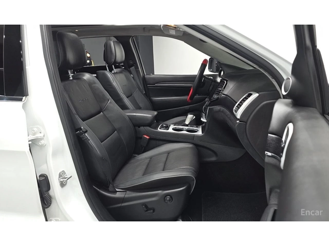 Jeep Grand cherokee 3.6* V6* 8ZF* SUMMIT* ДИСТРОНИК* ОБДУХВАНЕ* LANE* - автомобили, коли, обяви за нови и употребявани 12