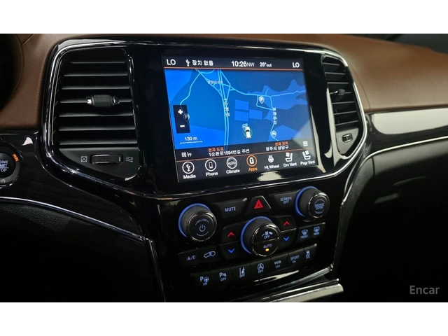 Jeep Grand cherokee 3.6* V6* 8ZF* OVERLAND* ДИСТРОНИК* ОБДУХВАНЕ* КАМЕ - автомобили, коли, обяви за нови и употребявани 8