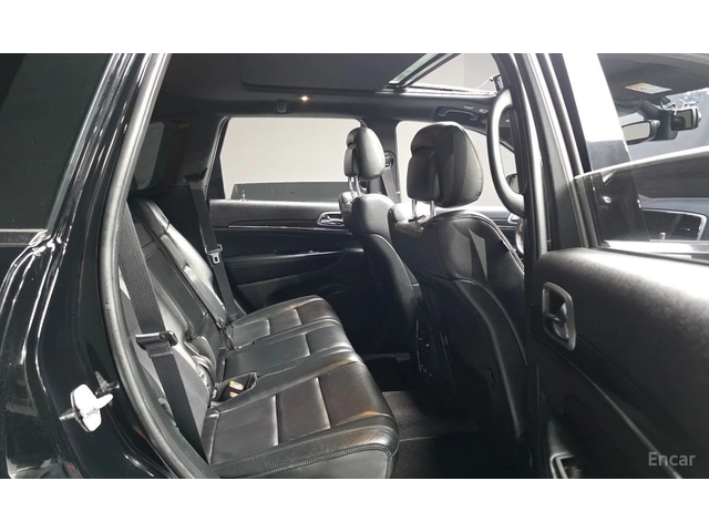 Jeep Grand cherokee 3.6* V6* 8ZF* ПОДГРЕВ* ОБДУХВАНЕ* МЪРТВА* ТОЧКА* К - автомобили, коли, обяви за нови и употребявани 12