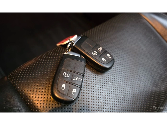 Jeep Grand cherokee 3.6* V6* 8ZF* ПОДГРЕВ* ОБДУХВАНЕ* МЪРТВА* ТОЧКА* К - автомобили, коли, обяви за нови и употребявани 15
