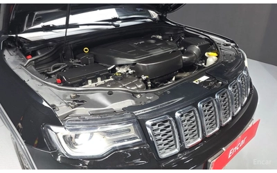 Jeep Grand cherokee 3.6* V6* 8ZF* ПОДГРЕВ* ОБДУХВАНЕ* МЪРТВА* ТОЧКА* К - автомобили, коли, обяви за нови и употребявани 16