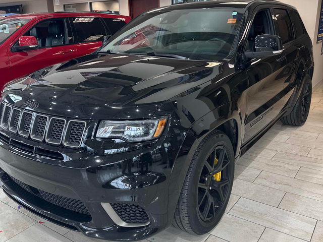 Jeep Grand cherokee 6.2L 8cyl 4WD - автомобили, коли, обяви за нови и употребявани 0