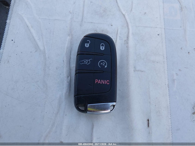 Jeep Grand cherokee 6.4L V-8 , 475HP 4X4 Drive - автомобили, коли, обяви за нови и употребявани 10