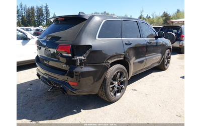 jeep-grand-cherokee-6-4l-v-8-475hp-4x4-drive - 3