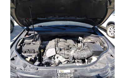 Jeep Grand cherokee 6.4L V-8 , 475HP 4X4 Drive - автомобили, коли, обяви за нови и употребявани 9