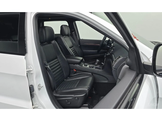 Jeep Grand cherokee 3.6* V6* 8ZF* LIMITED-X* ПОДГРЕВ* КАМЕРА* - автомобили, коли, обяви за нови и употребявани 12