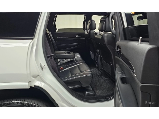 Jeep Grand cherokee 3.6* V6* 8ZF* 80TH* ANNIVERSARY* ОБДУХВАНЕ* ДИСТРО - автомобили, коли, обяви за нови и употребявани 13