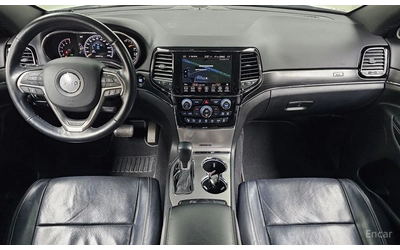 Jeep Grand cherokee 3.6* V6* 8ZF* 80TH* ANNIVERSARY* ОБДУХВАНЕ* ДИСТРО - автомобили, коли, обяви за нови и употребявани 6