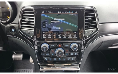 Jeep Grand cherokee 3.6* V6* 8ZF* 80TH* ANNIVERSARY* ОБДУХВАНЕ* ДИСТРО - автомобили, коли, обяви за нови и употребявани 8