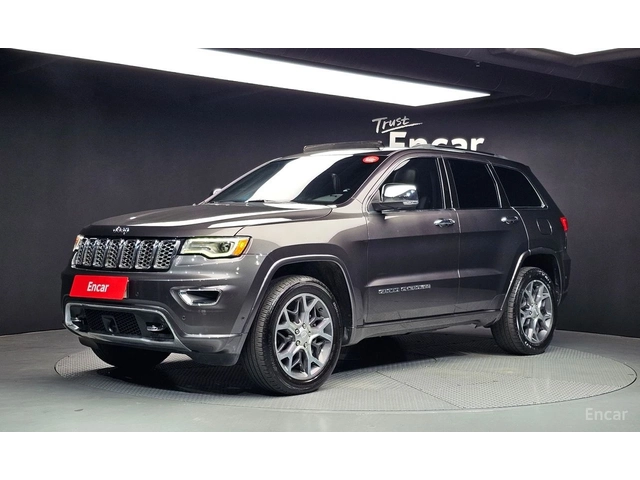 Jeep Grand cherokee 3.6* V6* 8ZF* OVERLAND* ДИСТРОНИК* ОБДУХВАНЕ* КАМЕ - автомобили, коли, обяви за нови и употребявани 0