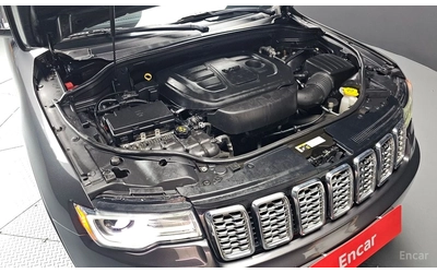 Jeep Grand cherokee 3.6* V6* 8ZF* OVERLAND* ДИСТРОНИК* ОБДУХВАНЕ* КАМЕ - автомобили, коли, обяви за нови и употребявани 16
