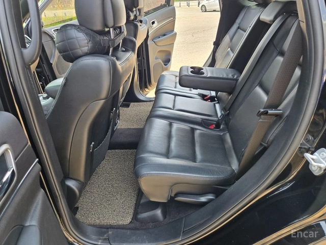 Jeep Grand cherokee 3.6* V6* 8ZF* ПОДГРЕВ* КАМЕРА* КЕЙЛЕС* LANE* ASSIS - автомобили, коли, обяви за нови и употребявани 13