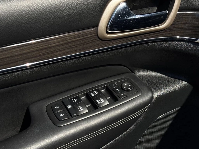 Jeep Grand cherokee OVERLAND* 4WD* PANO* BLIND SPOT* КОЖА* ПОДГРЕВ* - автомобили, коли, обяви за нови и употребявани 10