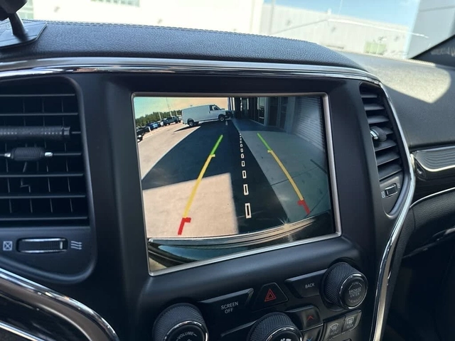 Jeep Grand cherokee OVERLAND* 4WD* PANO* BLIND SPOT* КОЖА* ПОДГРЕВ* - автомобили, коли, обяви за нови и употребявани 15