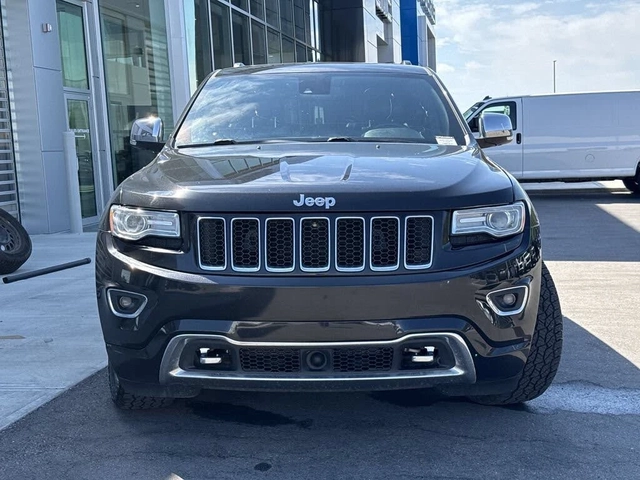 Jeep Grand cherokee OVERLAND* 4WD* PANO* BLIND SPOT* КОЖА* ПОДГРЕВ* - автомобили, коли, обяви за нови и употребявани 1