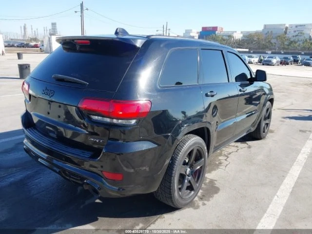 Jeep Grand cherokee SRT* AWD* 6.4* ПОДГРЕВ* ОБДУХВАНЕ* АЛКАНТАРА* ПАНО - автомобили, коли, обяви за нови и употребявани 3