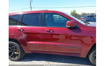 Jeep Grand cherokee TRACKHAWK* AWD* HARMAN KARDON* ПОДГРЕВ* ОБДУХВАНЕ* - автомобили, коли, обяви за нови и употребявани 11