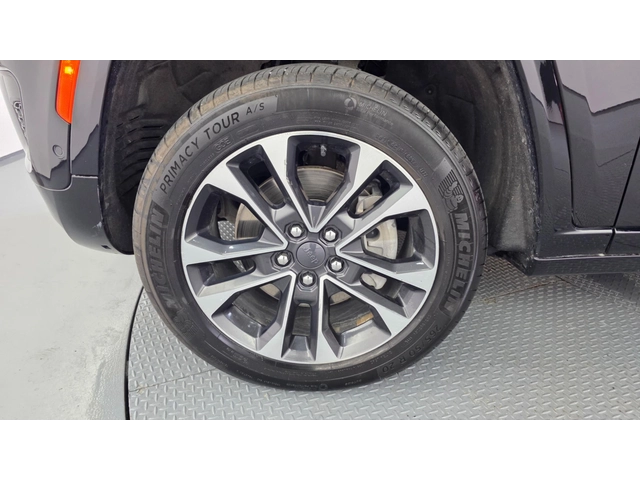 Jeep Grand cherokee 3.6* OVERLAND* HEAD UP* 360* ОБДУХ* КРАЙНА ЦЕНА - автомобили, коли, обяви за нови и употребявани 4