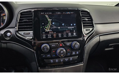 Jeep Grand cherokee 3.6* V6* 8ZF* LIMITED* ПОДГРЕВ* ОБДУХВАНЕ* 360КАМЕ - автомобили, коли, обяви за нови и употребявани 7